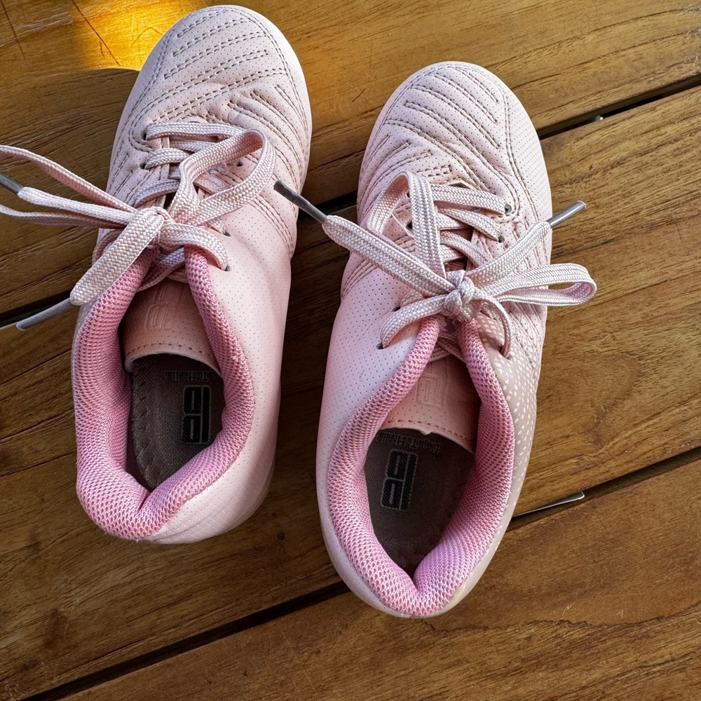 Kids Pink Cleats